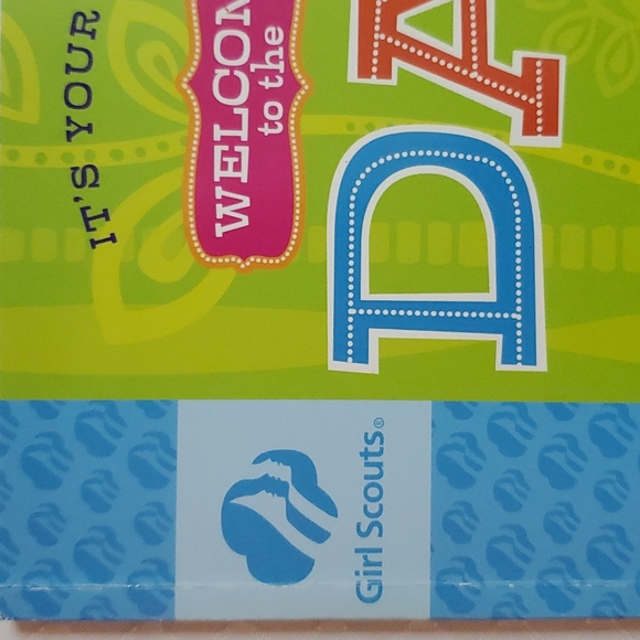 GIRL SCOUTS Welcome to the Daisy Flower Garden Book-Grades K-1 Workbook-USA-NEW - Picture 7 of 11